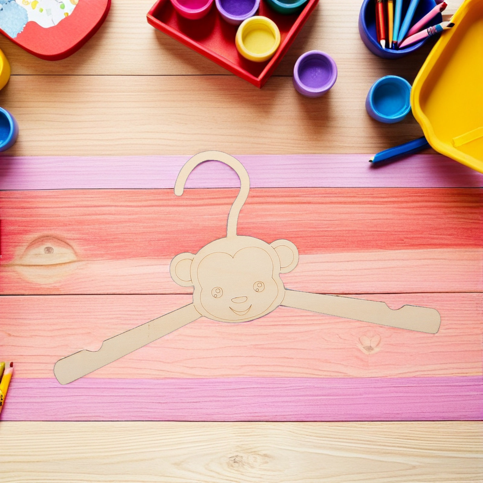 10個入り木製動物ハンガー、猿の形、子供部屋用衣類ホルダー、 - Baby Nursery Closet のレビューと価格