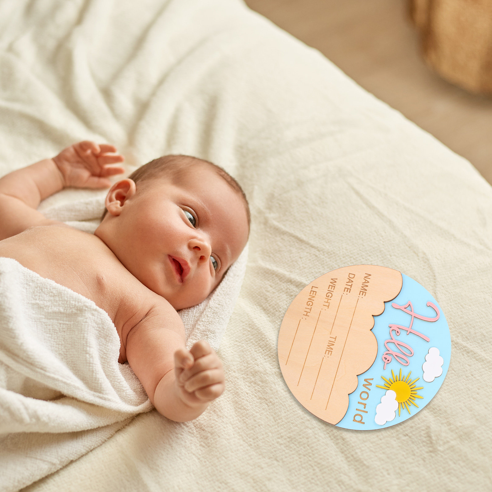 木製新生児発表サイン 丸型誕生名プレート 写真撮影用小道具  - Baby Nursery Gender Neutral のレビューと価格